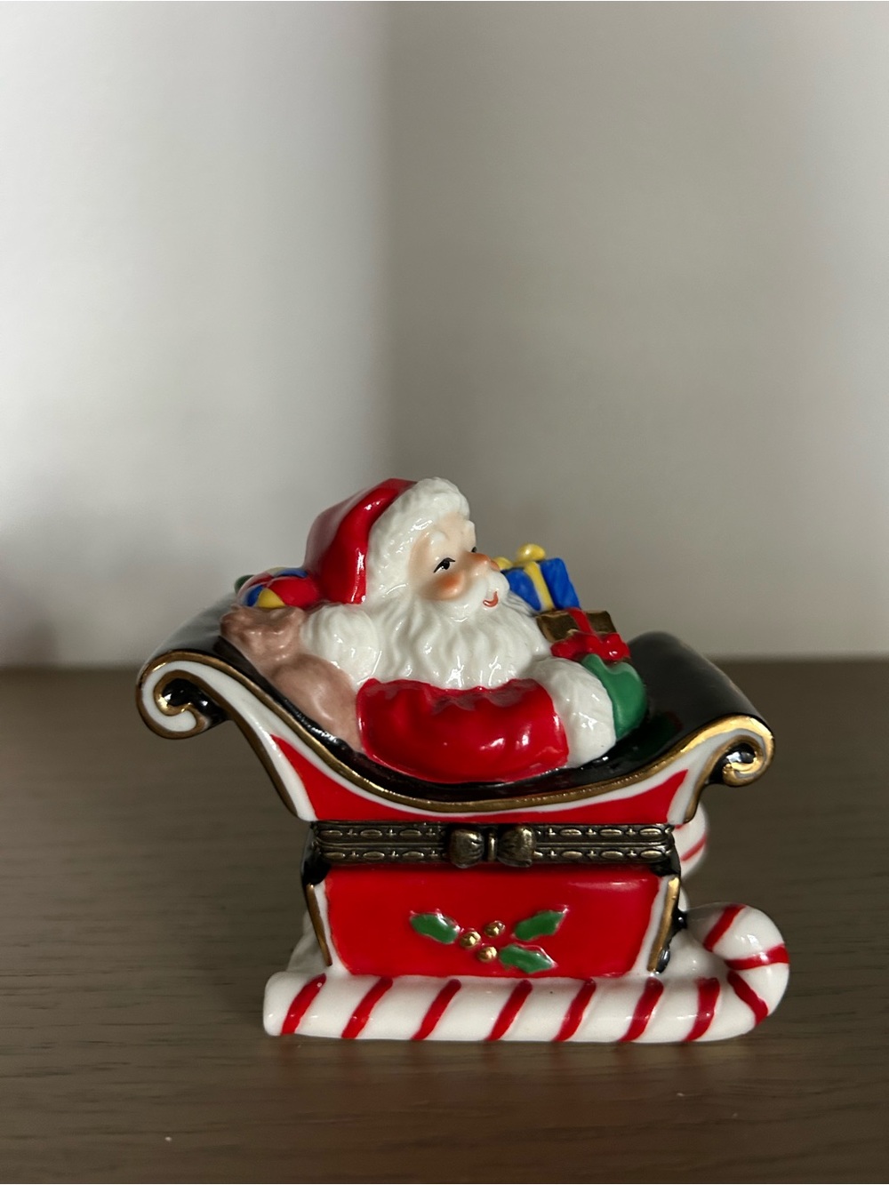 Department 56 Ceramic Christmas Santa 🎅 Sleigh Hinged Box